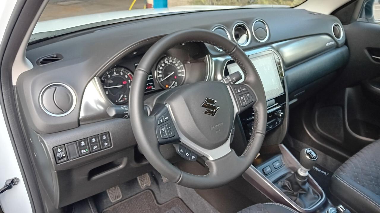 Suzuki Vitara 1.4 Hybrid 4WD AllGrip Top ** SENZA VINCOLO DI FINANZIAMENTO**