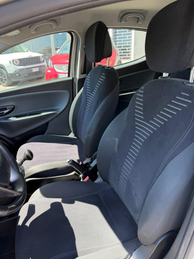 LANCIA Ypsilon 1.3 MJT 95 CV 5 porte