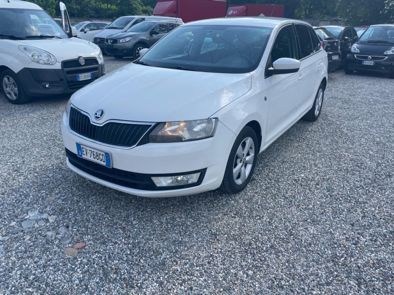Skoda Rapid 1.6 TDI CR 90 CV DSG Elegance