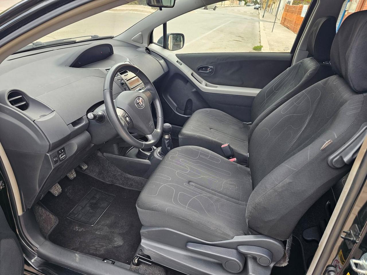 TOYOTA YARIS 1.0 70CV SOL 3 PORTE