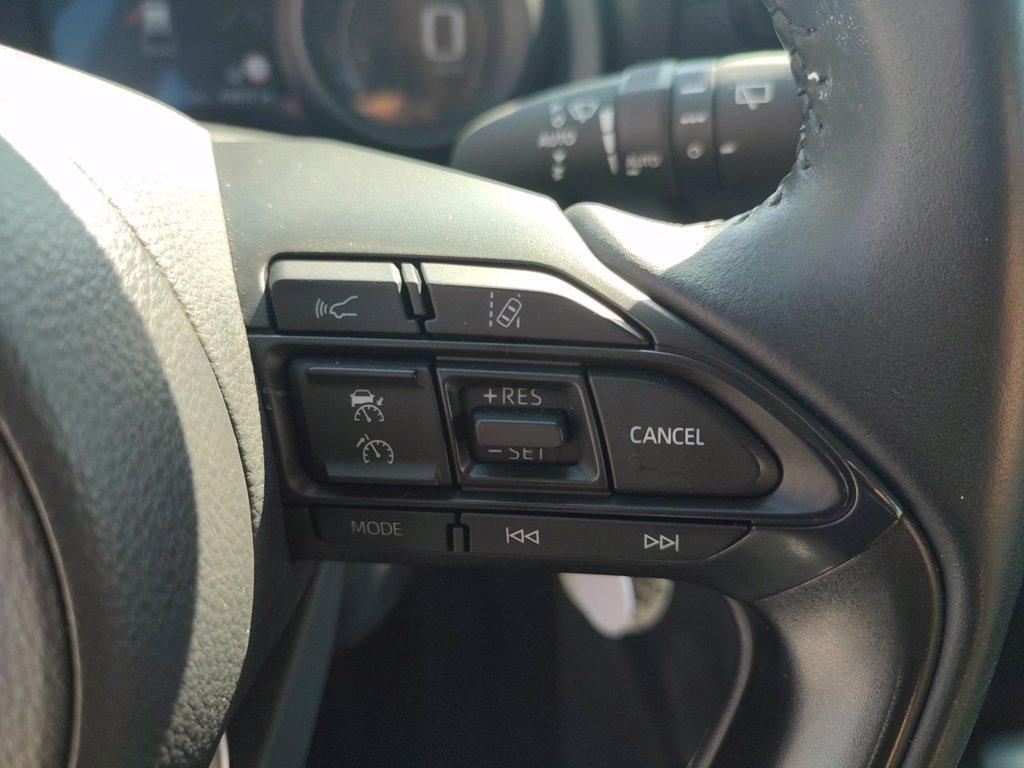 TOYOTA Yaris cross 1.5h active fwd 116cv e-cvt del 2023