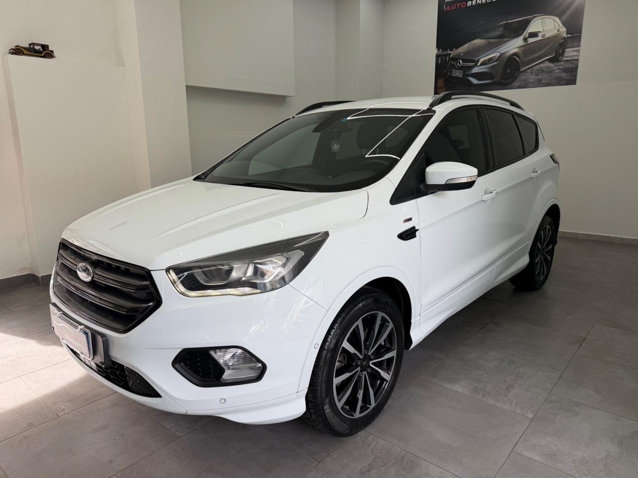 Ford Kuga 1.5 TDCI 120 CV S&S 2WD ST-Line 2018