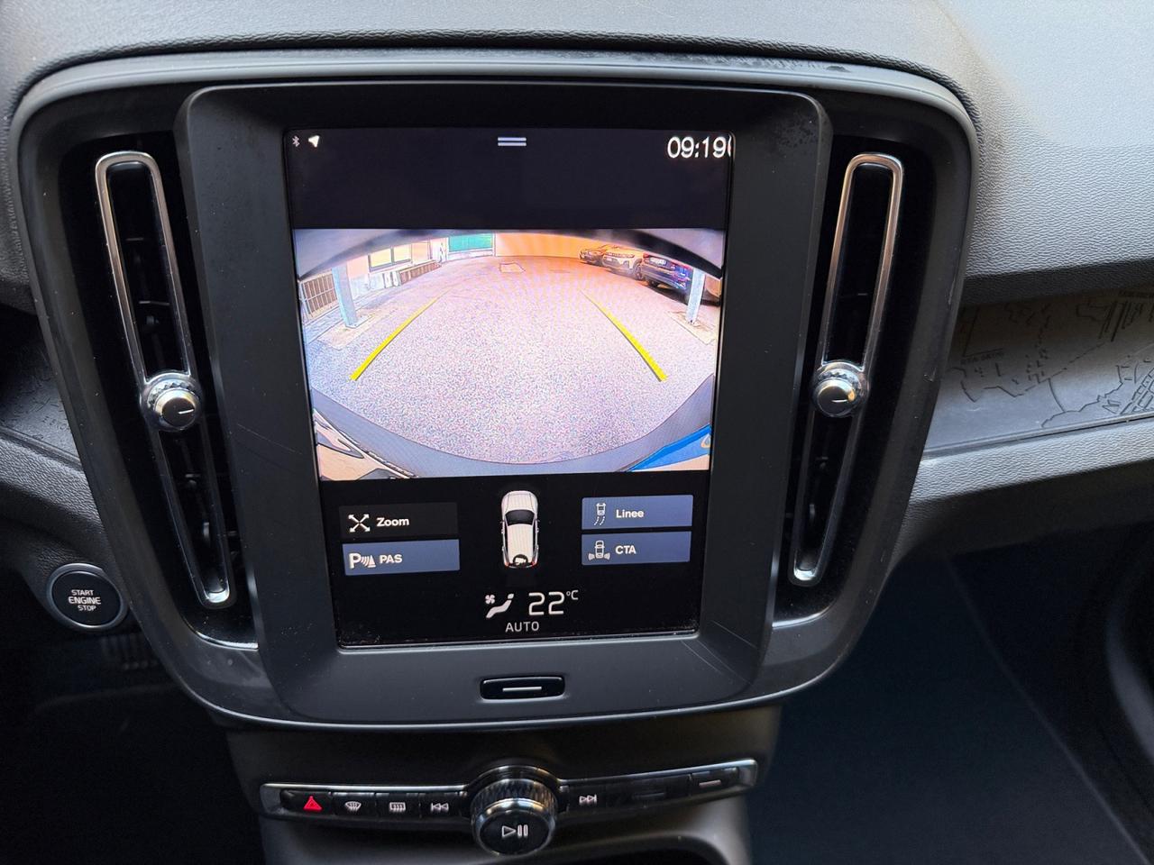 Volvo XC40 2.0 d3 Momentum Core auto my21