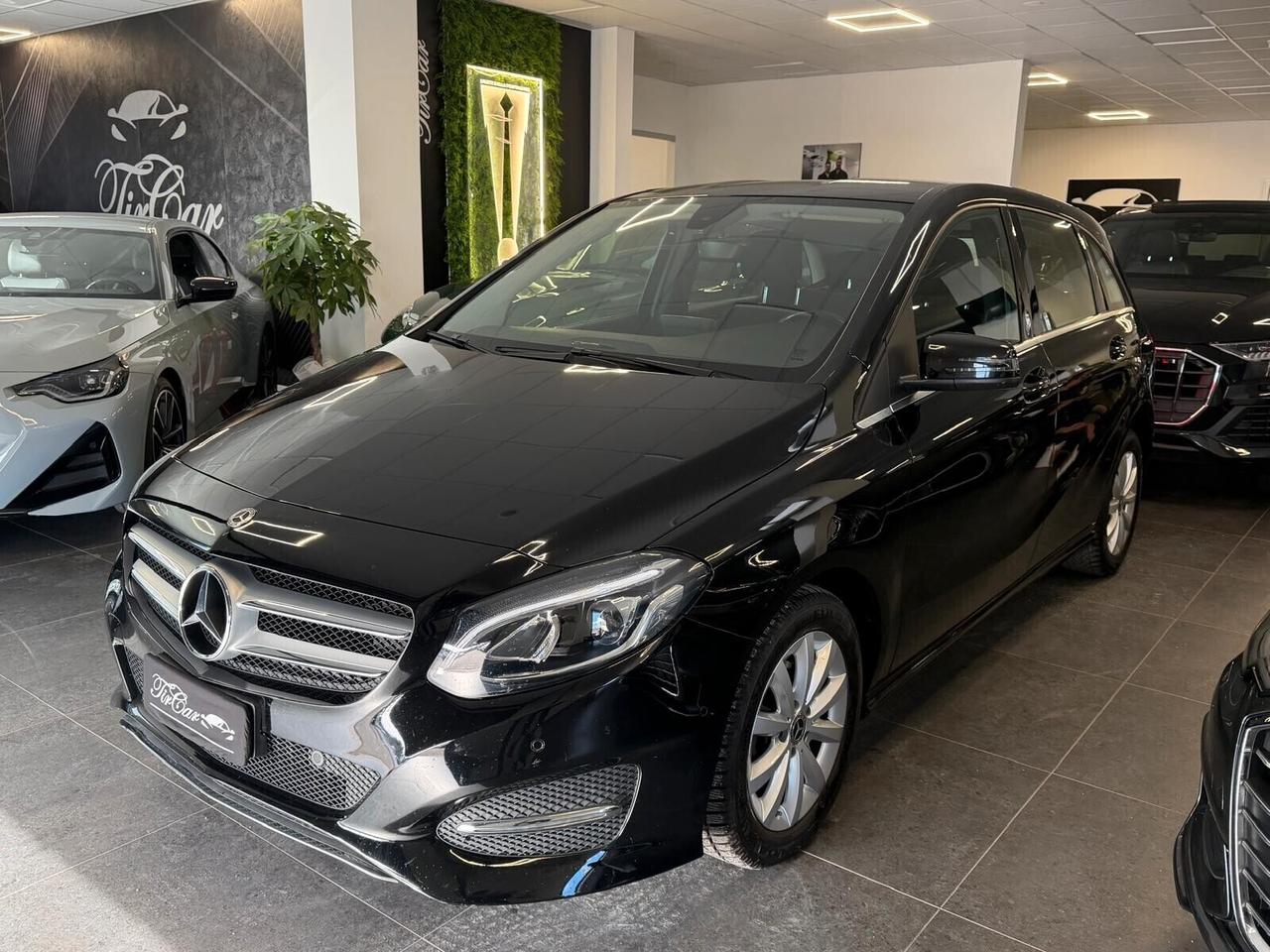 MERCEDES-BENZ CLASSE B160 SPORT 1.5 90CV NAVI OK NEOPATENTATI ANNO 2018