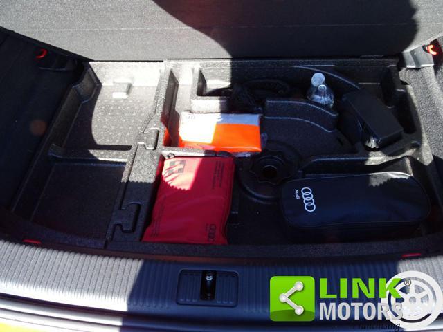 AUDI A1 SPB 1.0 TFSI ultra s line s tronic *UNIPRO*