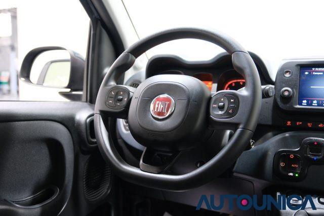 FIAT Panda 1.0 FIREFLY S&S HYBRID GARMIN NEOPATENTATI