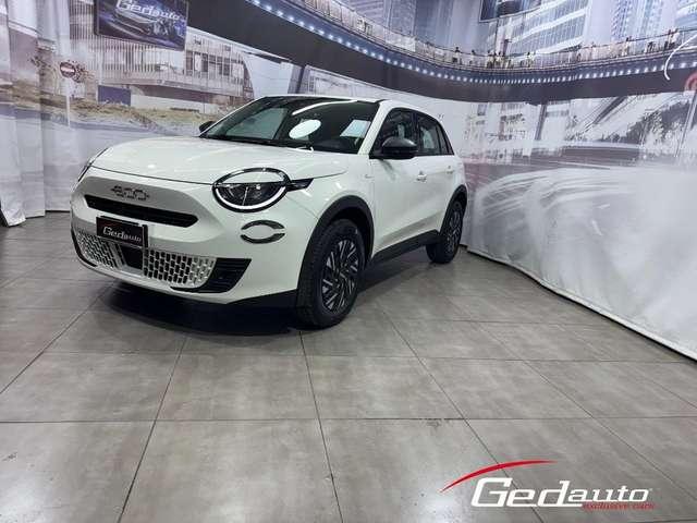 Fiat 600 Hybrid 136 CV DCT MHEV 125 JAHRE EDITION FULL-LED