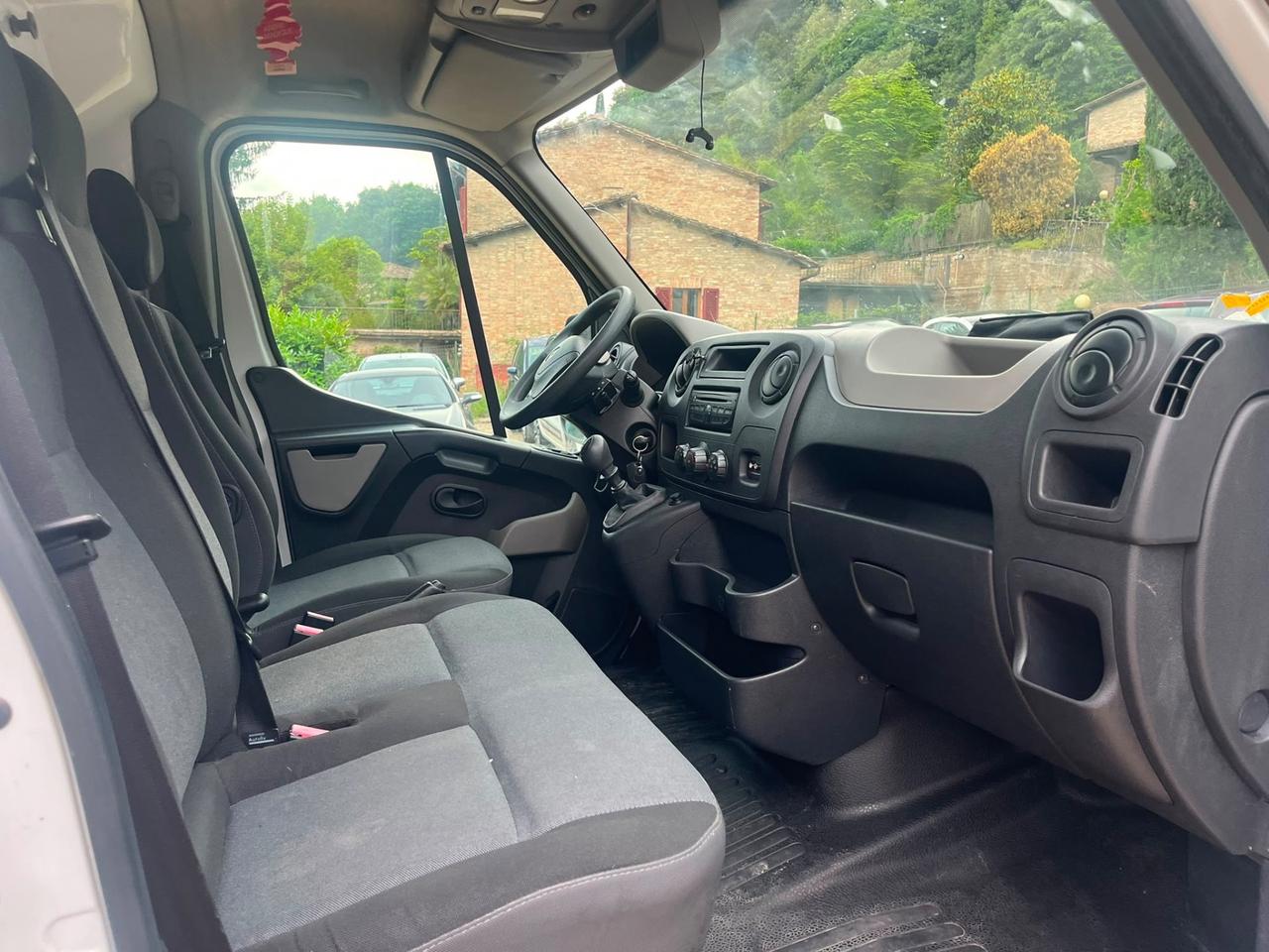 RENAULT MASTER T35 2.3 DCI-125 PM-TM FURGONE E5 (92 KW)