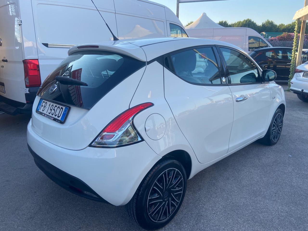 Lancia Ypsilon 1.2 69 CV GPL Perfetta garanzia 12M