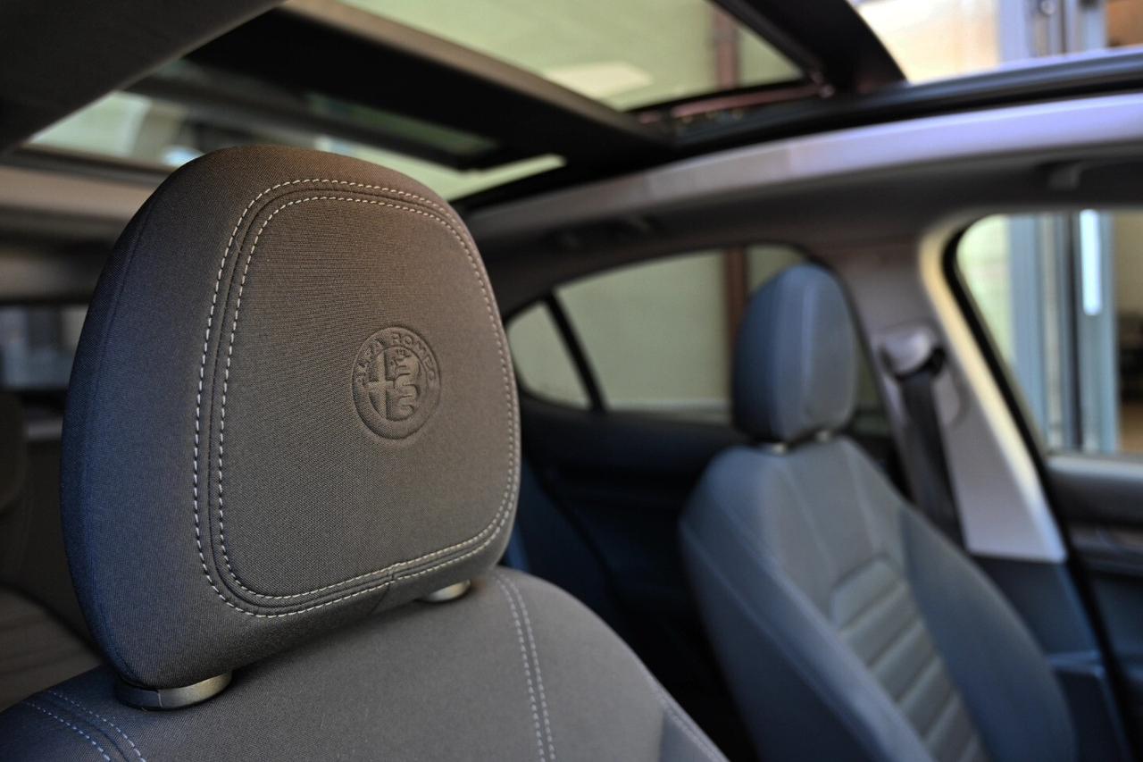 Alfa Romeo Stelvio 190 CV AT8 Q4 Tetto GANCIO