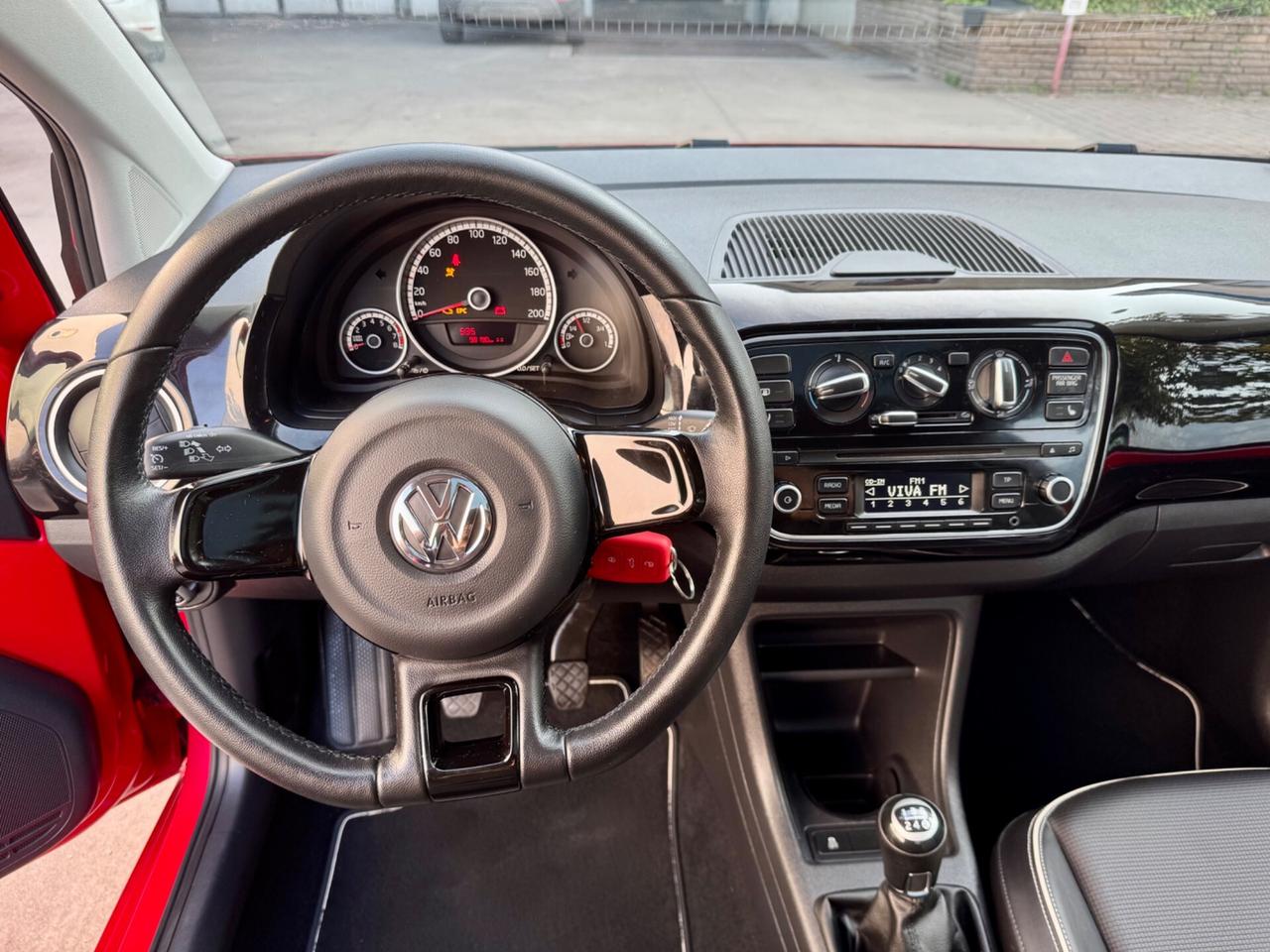 Volkswagen up! 1.0 75 CV 3p. high up! TETTO PANORAMICO