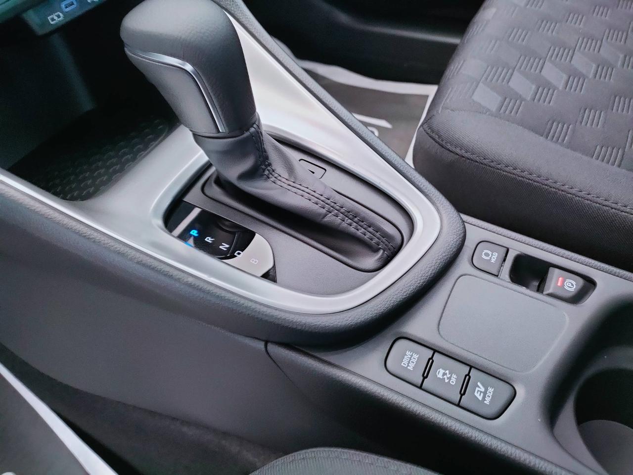 TOYOTA Yaris 1.5 Hybrid 115 - Active MY25