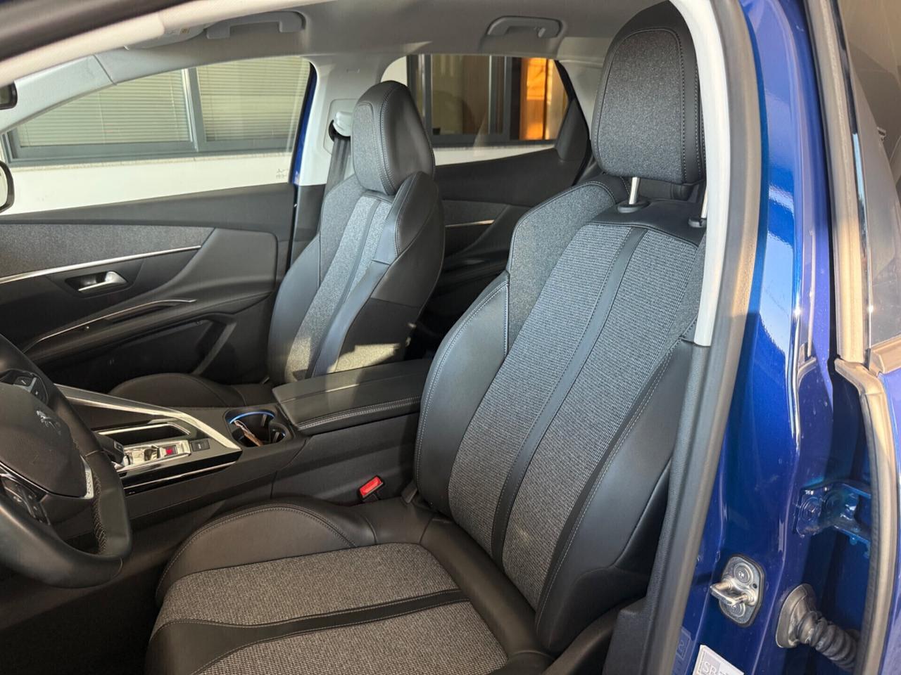 Peugeot 3008 BlueHDi 130 S&S Allure