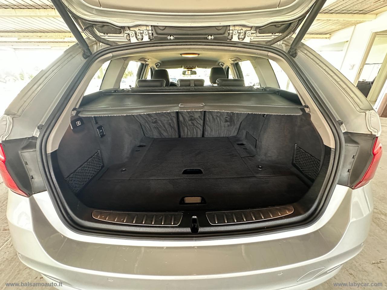 BMW 318i Touring Business Advantage aut.