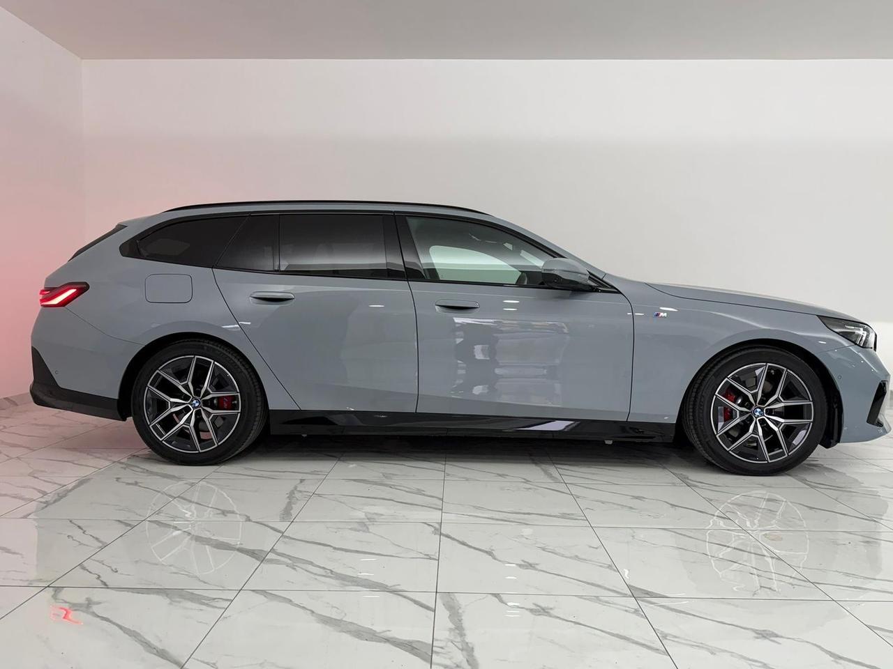 BMW 520D TOURING M-SPORT TETTO PANORAMICO