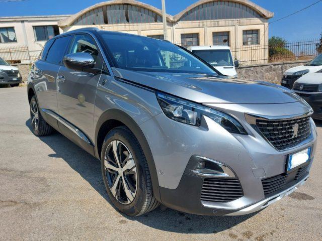 PEUGEOT 5008 BlueHDi 130 S&S EAT8 Allure