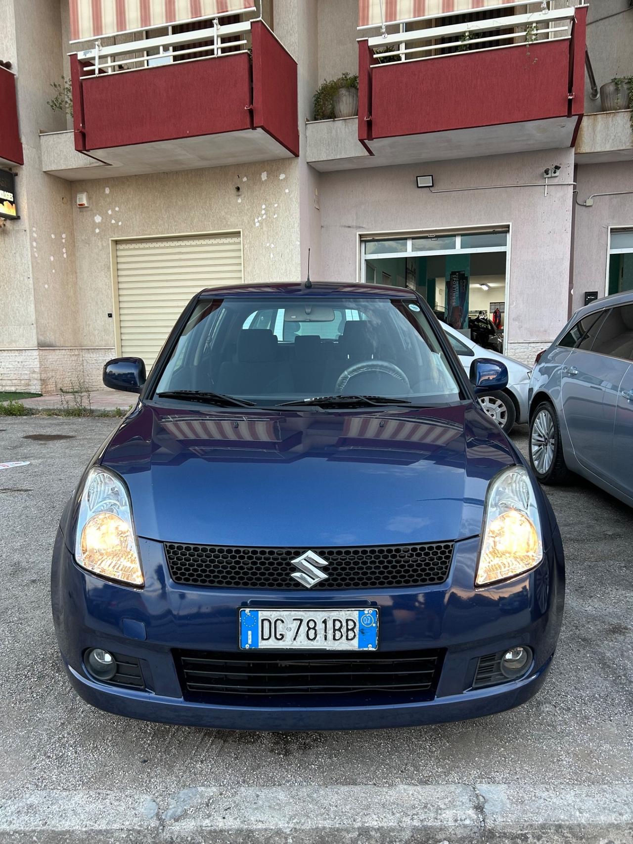 Suzuki Swift 1.3 DDiS 5p. GLX