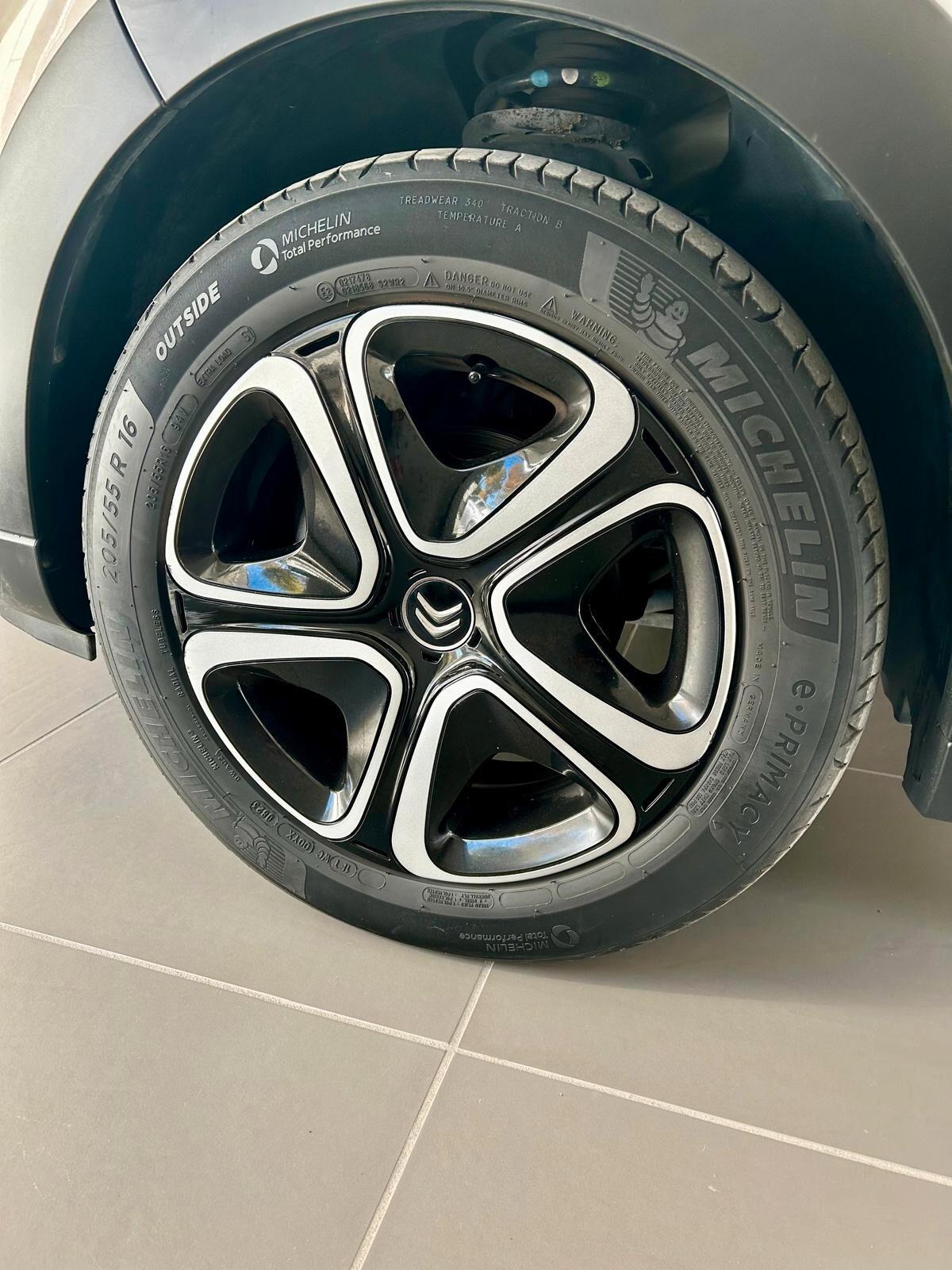 Citroen C3 PureTech 83 S&S C-Series