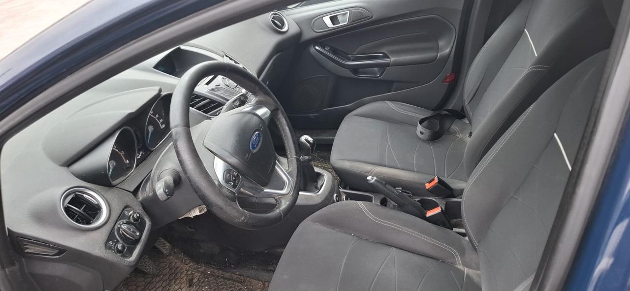 2016 GPL Ford Fiesta 1.4 5 porte Bz.- GPL Black & White Edition