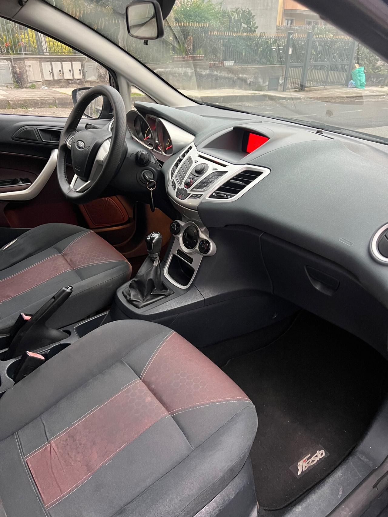 Ford Fiesta 1.4 Diesel 68CV