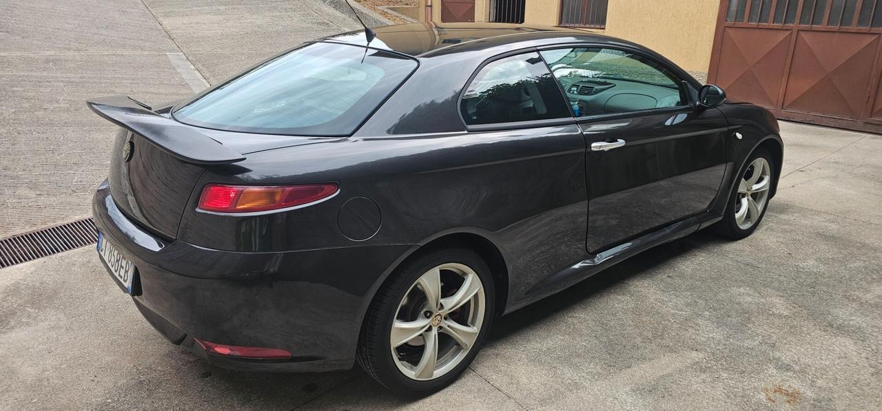 Alfa Romeo GT 1.9 MJT 16V Luxury Euro 4