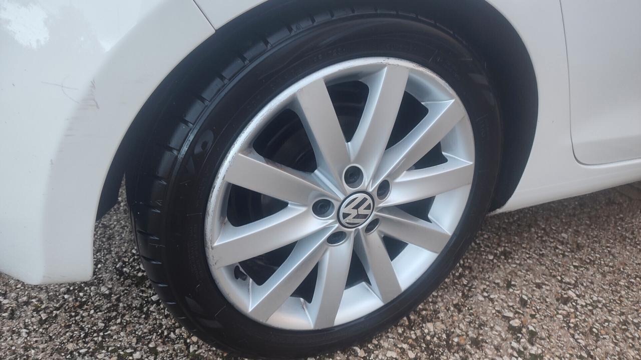 Volkswagen Golf 1.6 TDI DPF 5p. Highline