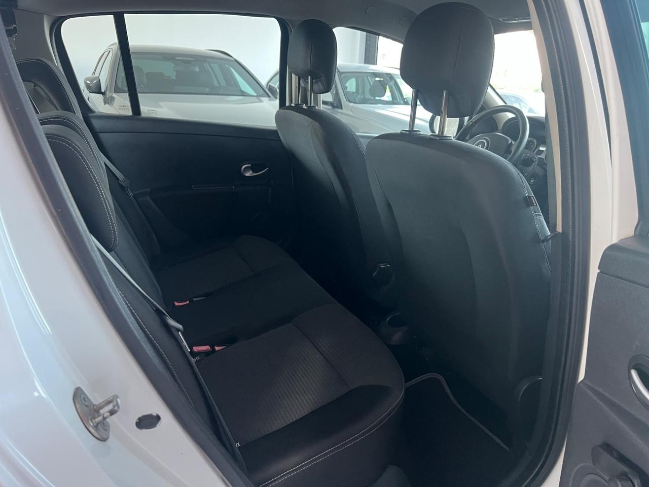 Renault Clio 1.2 16V 5 porte GPL Dynamique