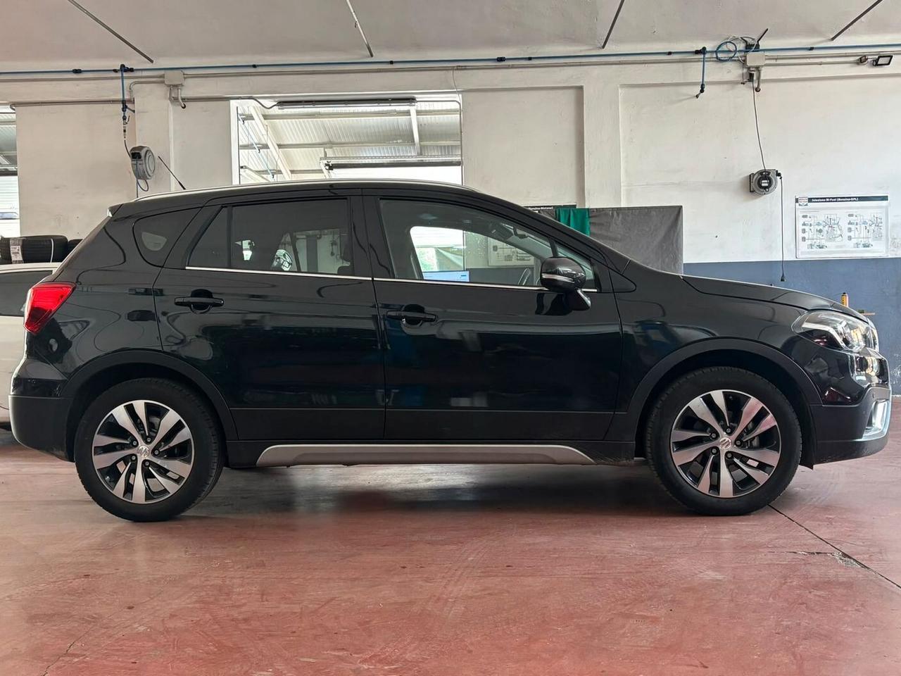 Suzuki S-Cross 1.4 Hybrid 4WD All Grip Top * 21.000 KM *