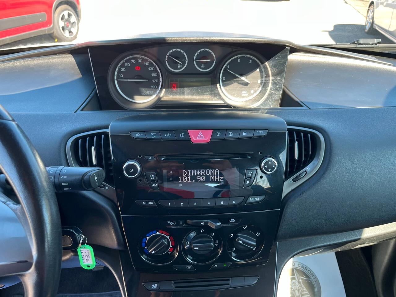 Lancia Ypsilon 1.3 MJT 16V 95 CV 5 porte S&S Gold