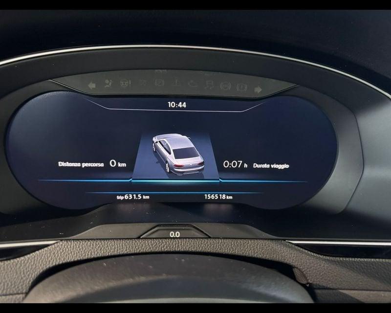 Volkswagen Passat 8ª serie 2.0 TDI DSG Highline BlueMotion Technology