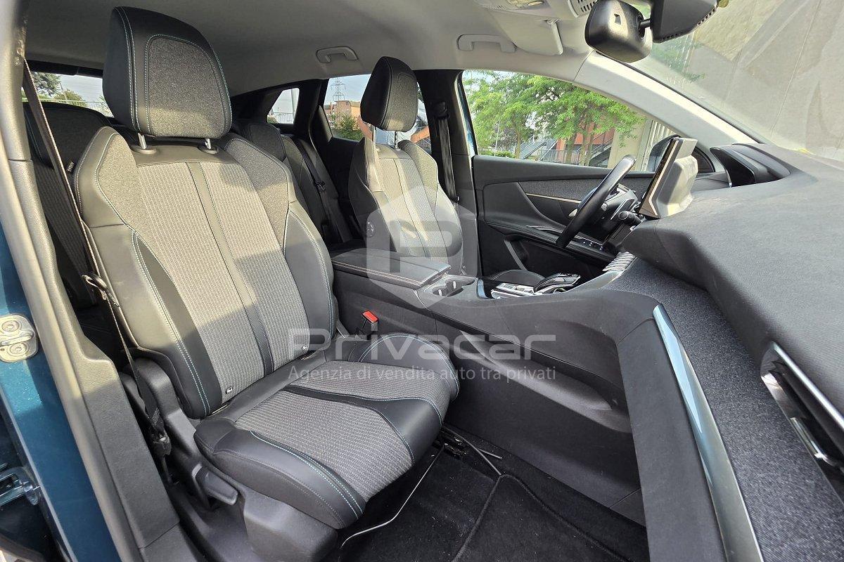 PEUGEOT 3008 BlueHDi 130 S&S EAT8 Allure Pack