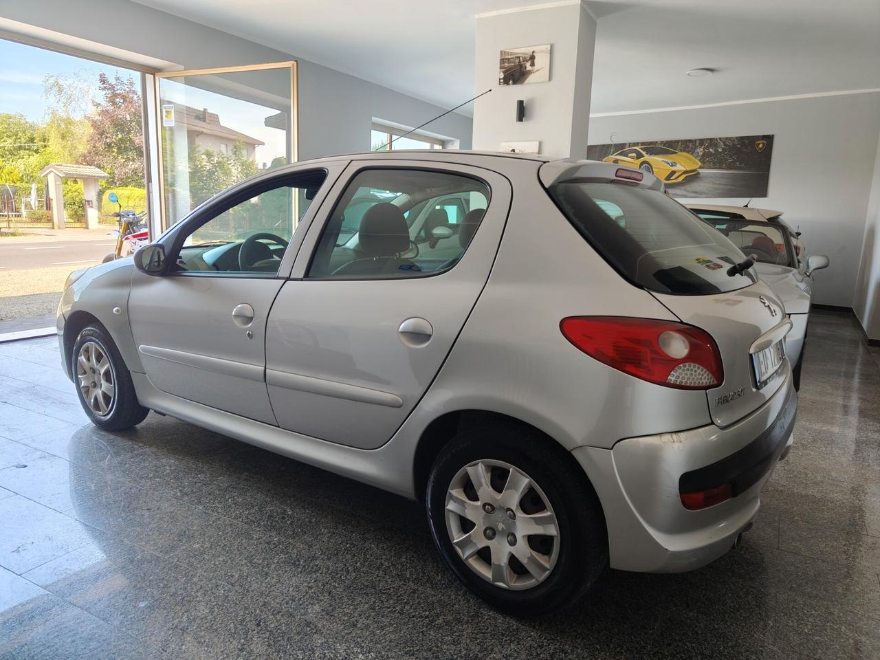 Peugeot 206 Plus 1.4 HDi 70CV 5p. Trendy