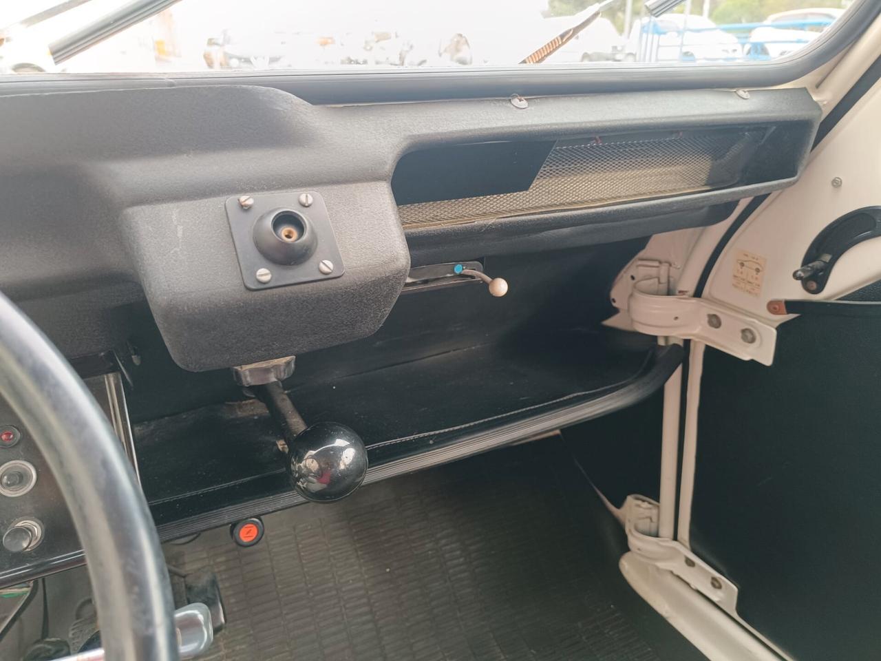 Citroen 2CV 6 Charleston