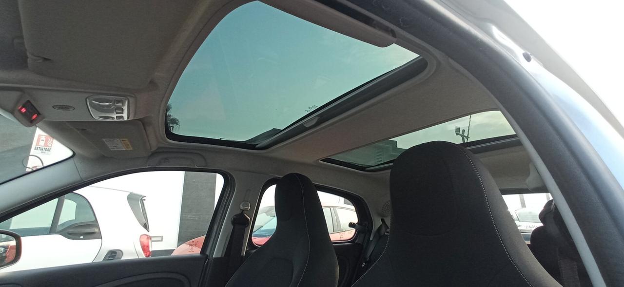 Smart ForFour TWINAMIC - TETTO PANORAMICO