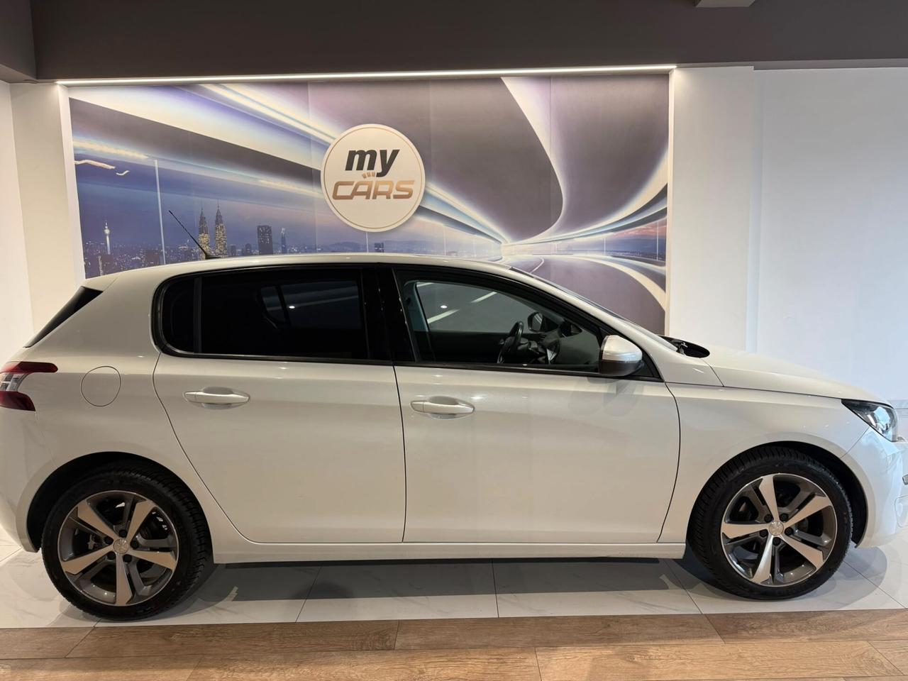 Peugeot 308 PureTech Turbo 110 S&S Access