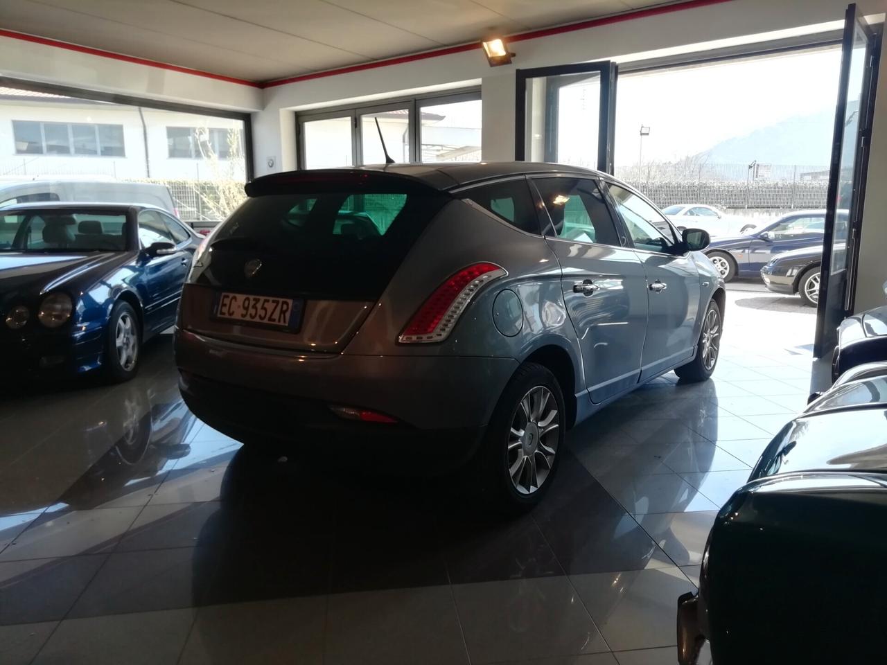 Lancia Delta 1.6 MJT DPF Argento
