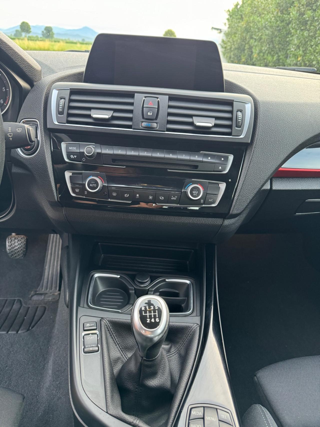 Bmw 116 116d 5p. Efficient Dynamics Sport