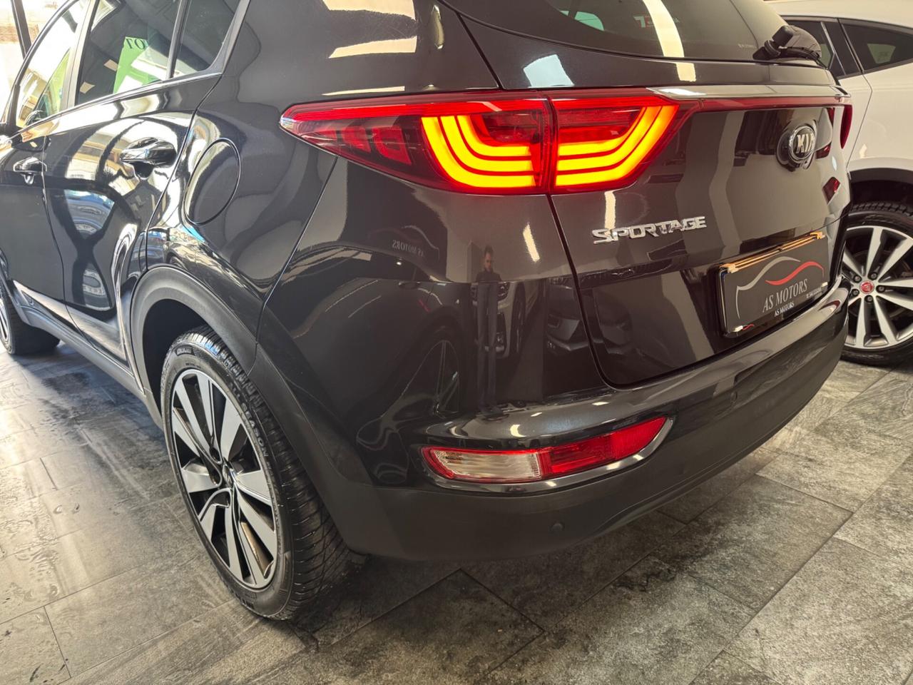 Kia Sportage 1.7 CRDI 141 CV TETTO APRIBILE