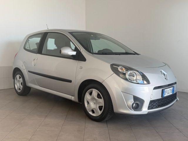 RENAULT Twingo 1.2 16V Initiale