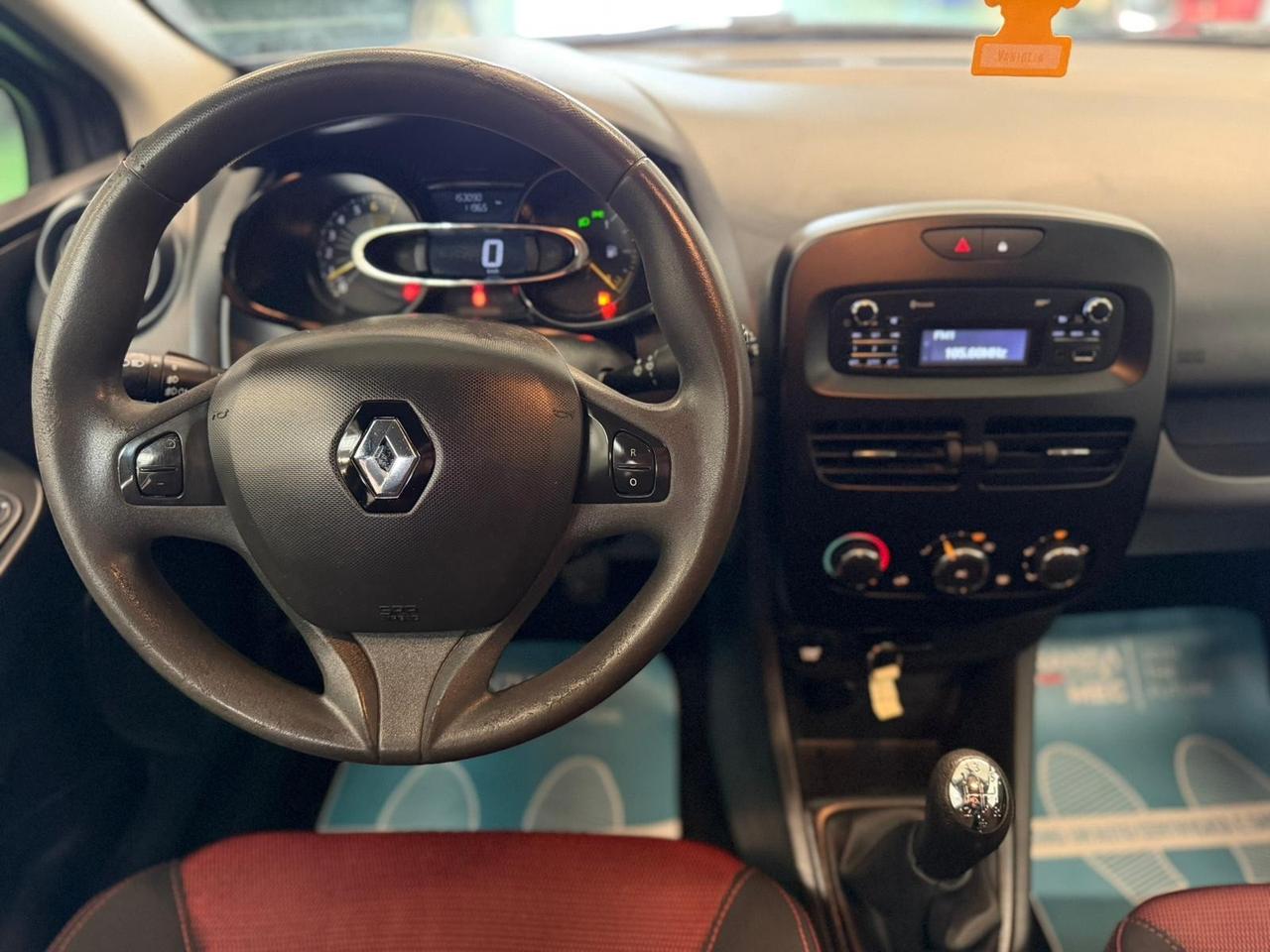 Renault Clio 1.2 Benzina Costume National