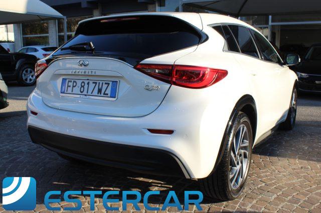 INFINITI Q30 1.5 diesel DCT Premium