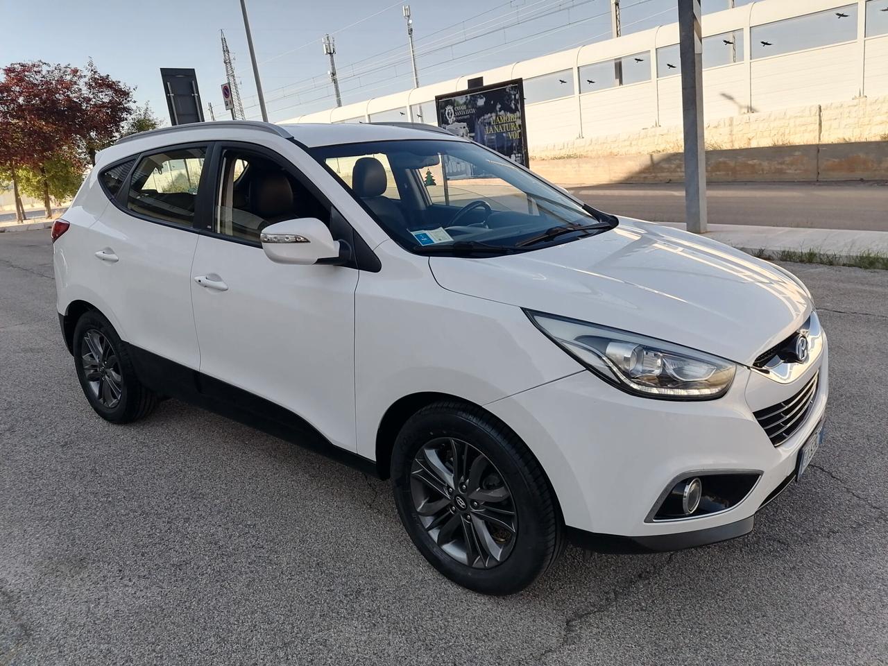 Hyundai iX35 1.7 CRDi 2WD Xpossible 2014