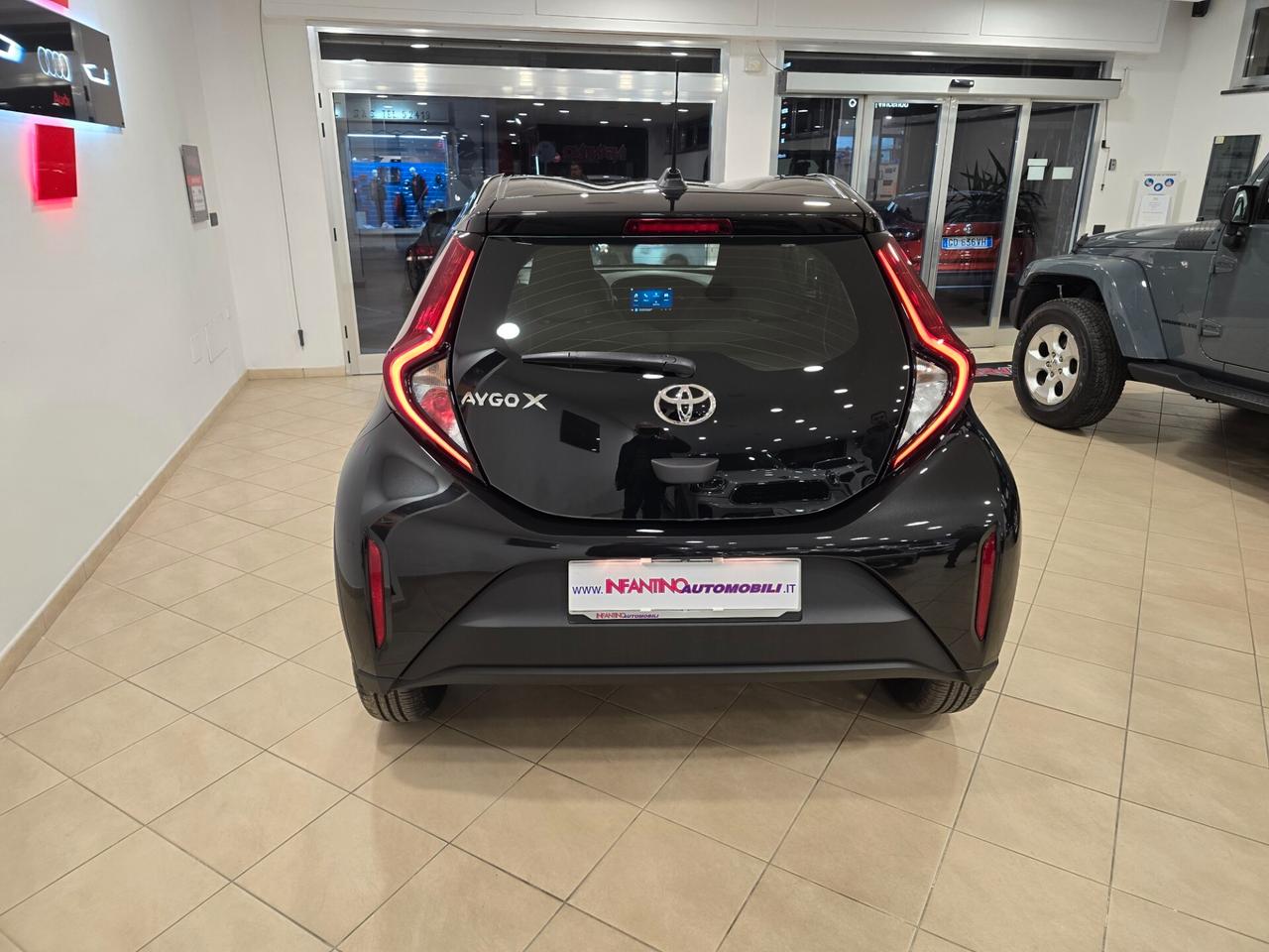 Toyota Aygo X 1.0 VVT-i 72 CV 5 porte Trend Air