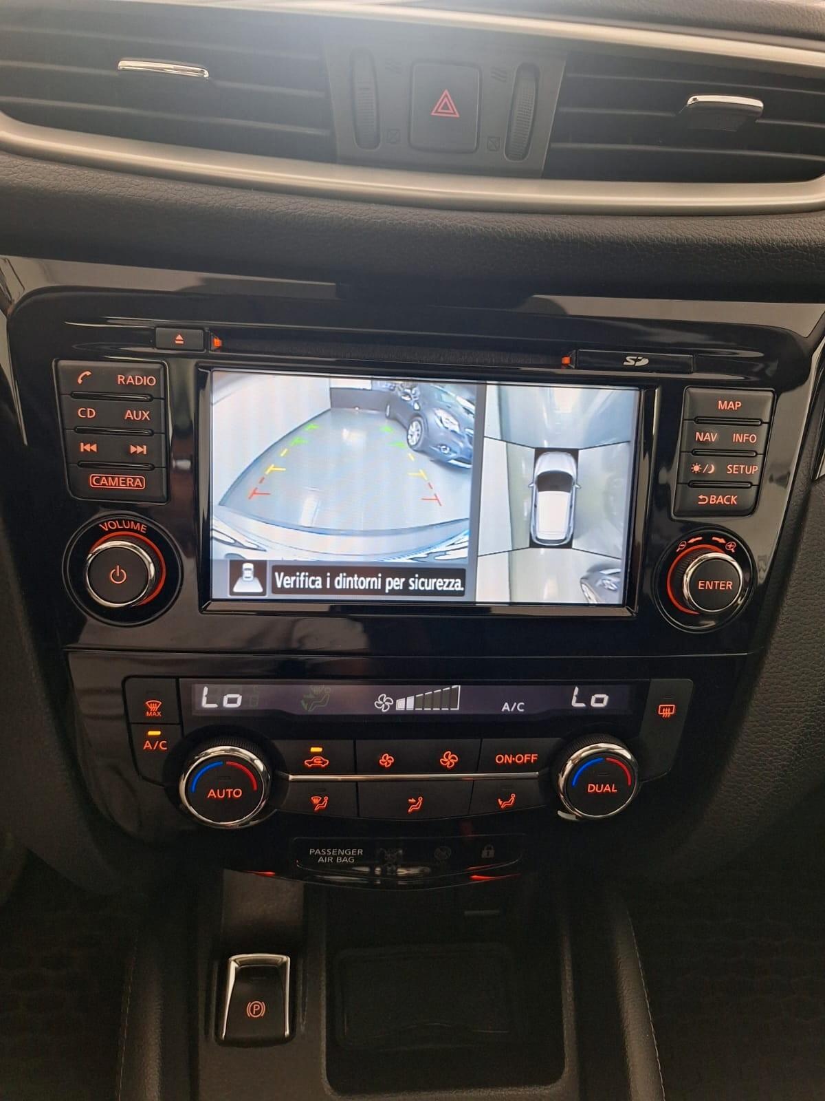 Nissan Qashqai 1.6 dCi X-Tronic 2WD