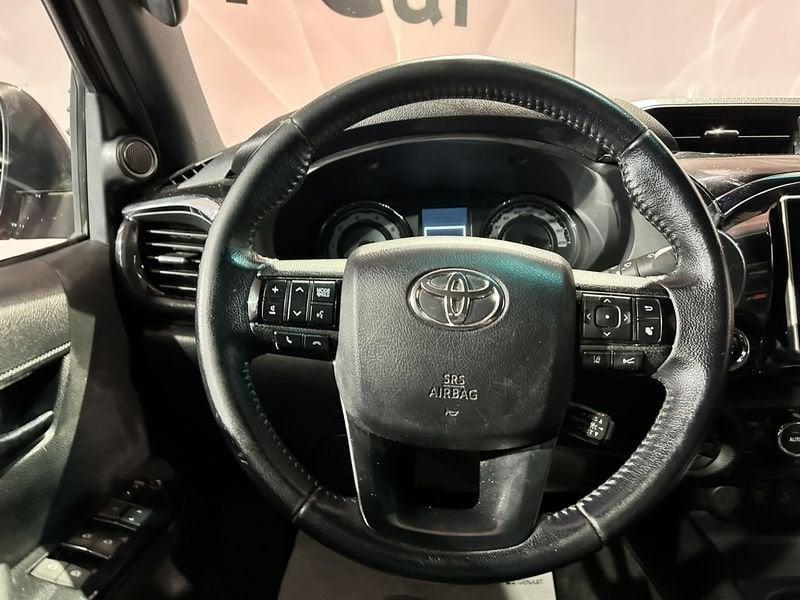 Toyota Hilux Hilux 2.4 D-4D A/T 4WD 4 porte Executive