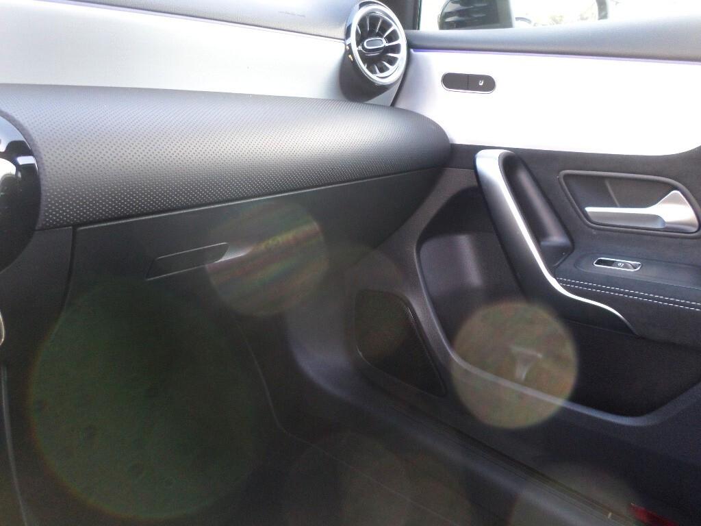 Mercedes-benz A 200 d Automatic AMG Line Advanced