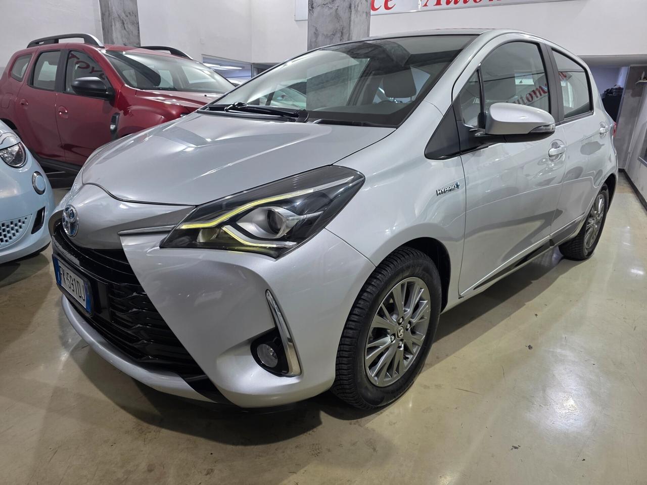 Toyota Yaris 1.5 Hybrid 73cv 1 PROPRIETARIO 2017