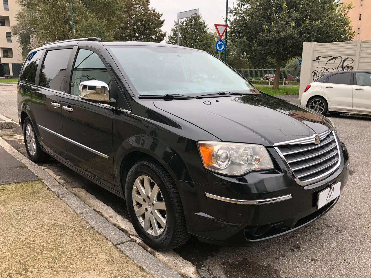 Chrysler Grand Voyager 2.8 crd Limited 7p - AUT/NAVI/CAMERA/GANCIO TRAINO