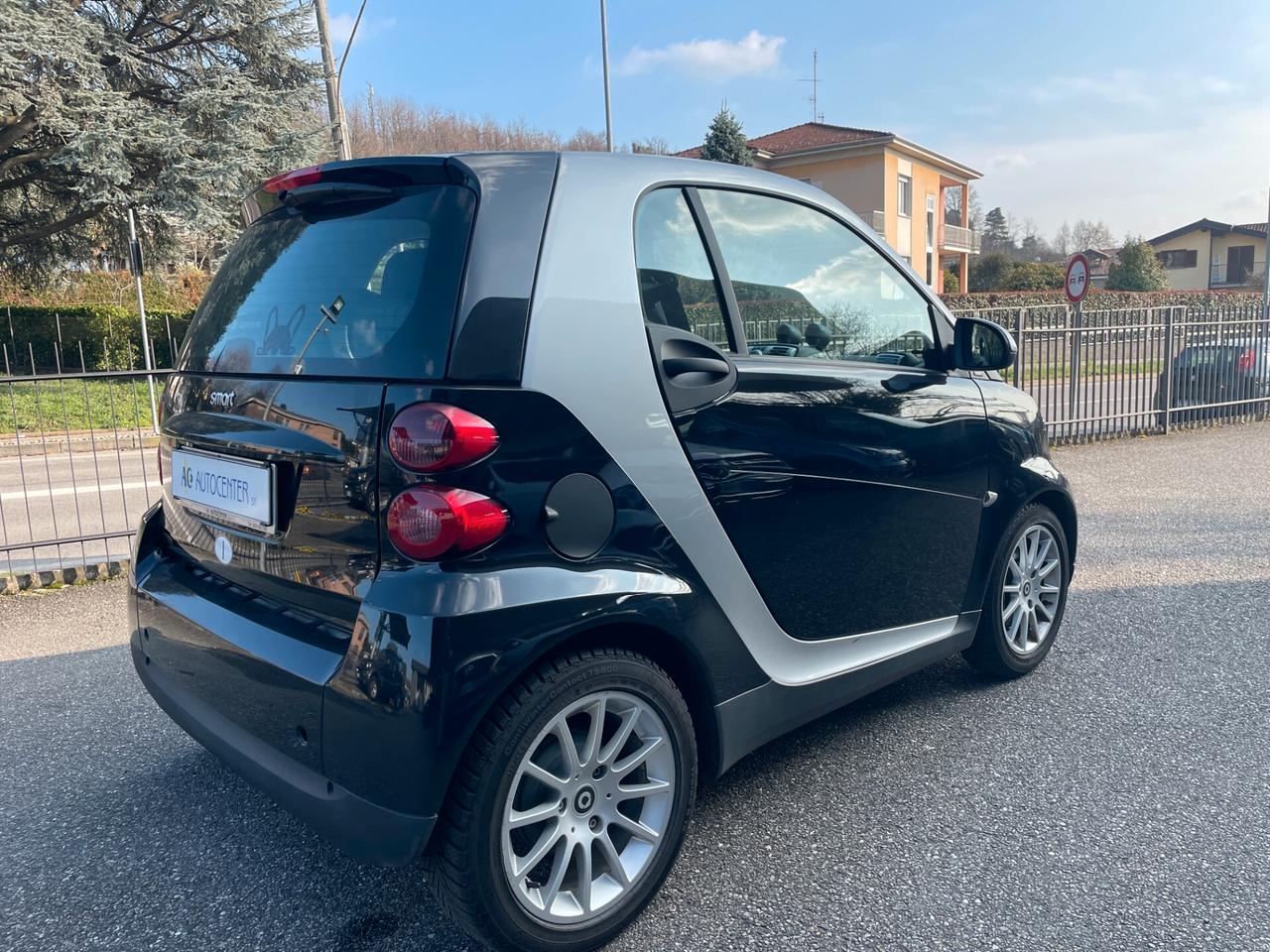 Smart ForTwo 1000 52 kW MHD coupé passion