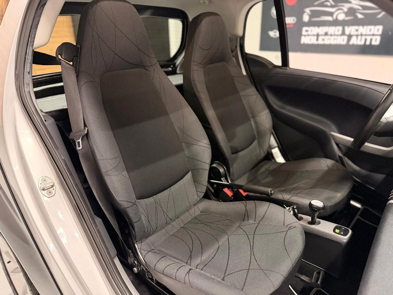 Smart ForTwo 1000 52 kW coupé pure